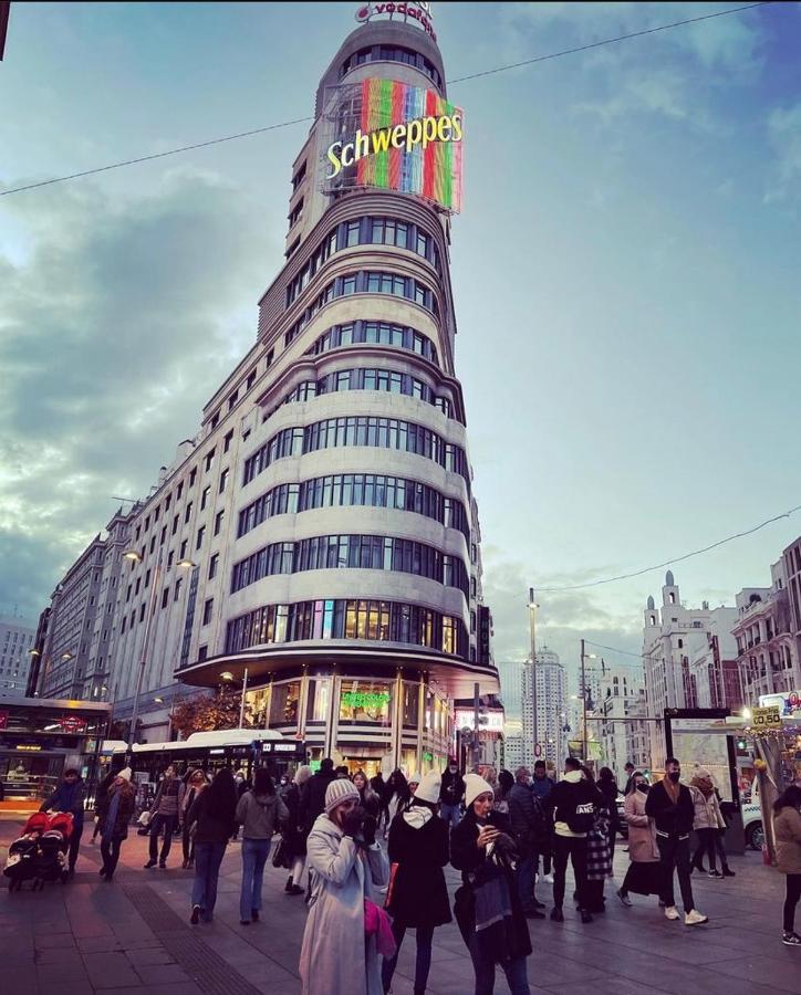 Hostel Rio Madrid Exteriör bild
