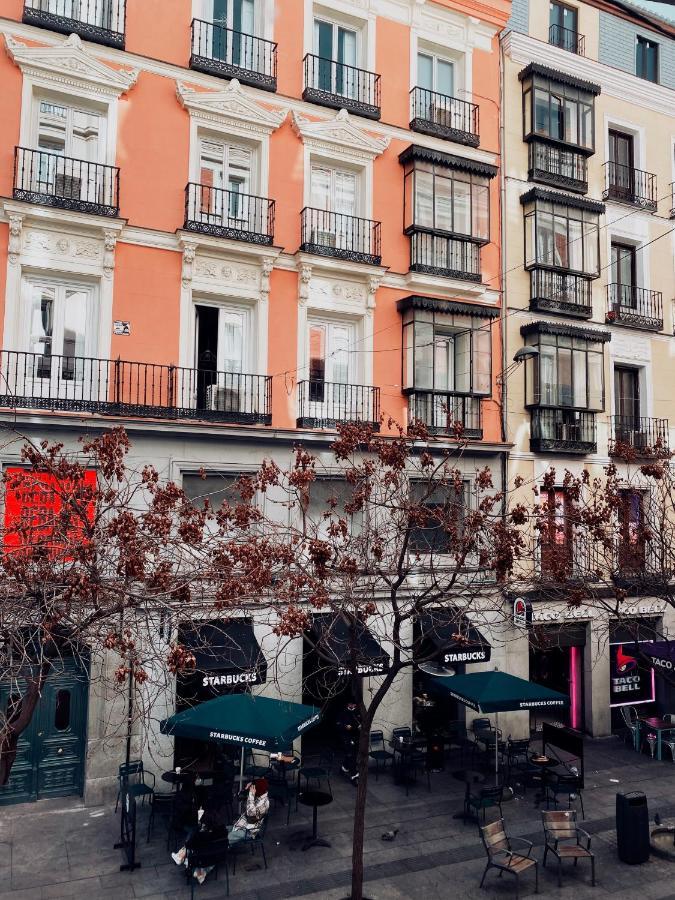 Hostel Rio Madrid Exteriör bild